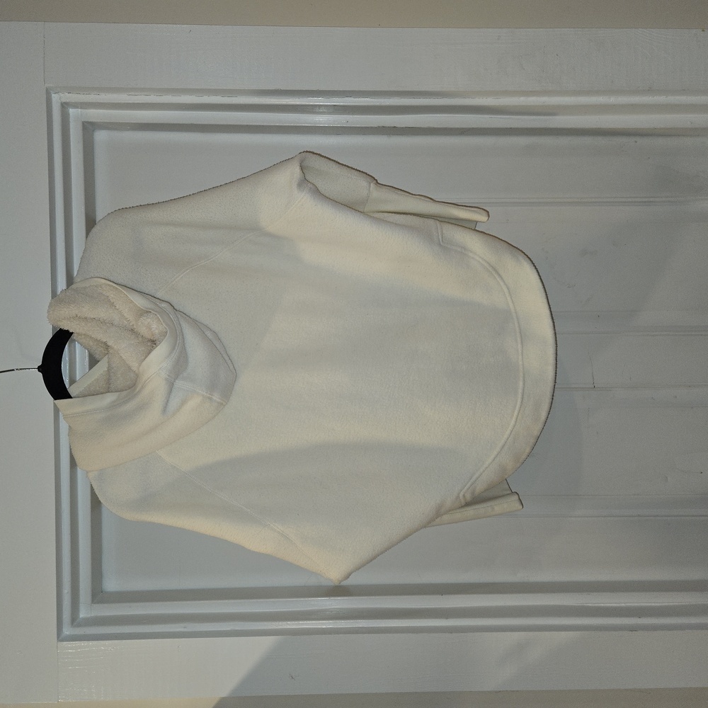 Alo Yoga Womens Activewear Sherpa Pullover Hoodie Cream White Size Medium - Picture 2 of 10